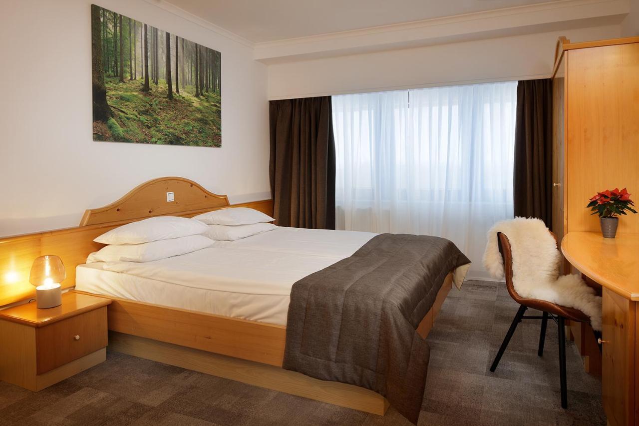 Hotel Planja Zreče エクステリア 写真